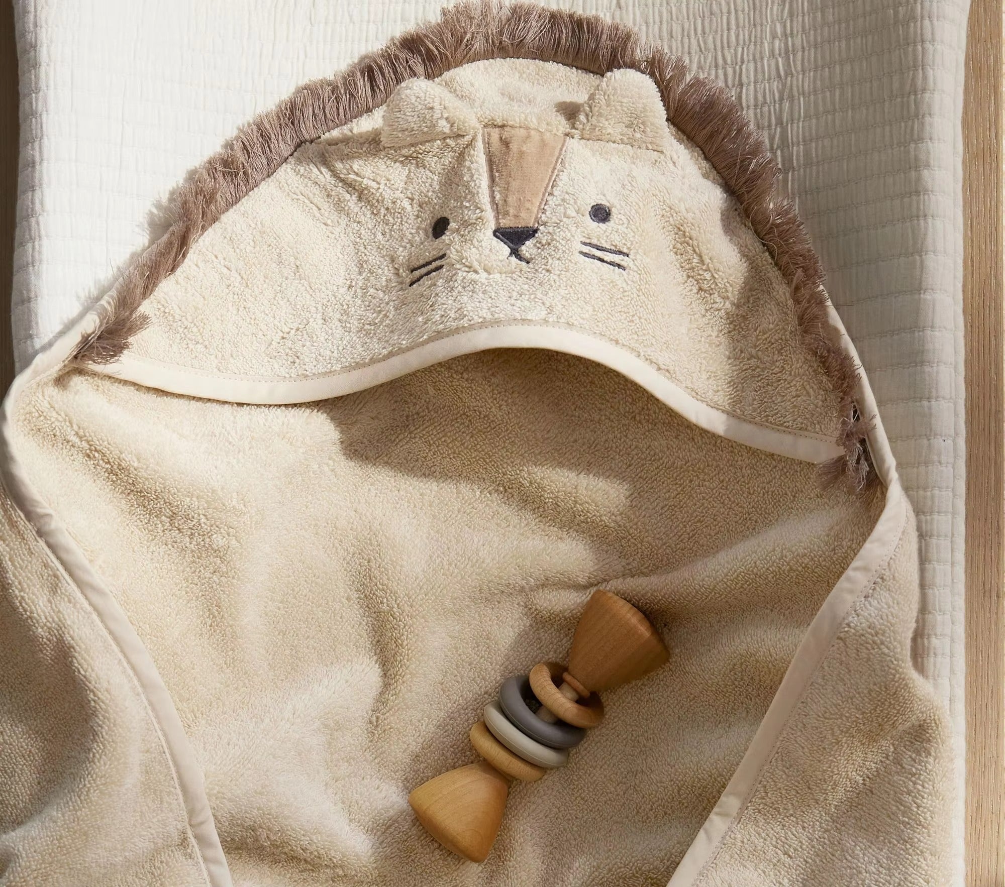 Lion Hooded Towel
